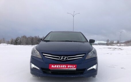 Hyundai Solaris II рестайлинг, 2015 год, 1 099 000 рублей, 1 фотография