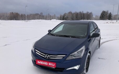 Hyundai Solaris II рестайлинг, 2015 год, 1 099 000 рублей, 3 фотография