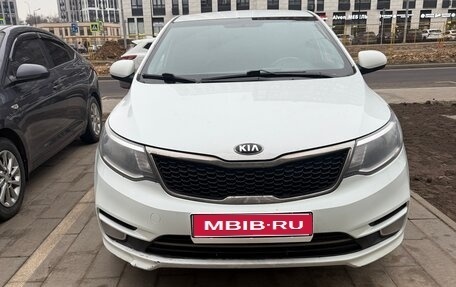 KIA Rio III рестайлинг, 2015 год, 730 000 рублей, 1 фотография