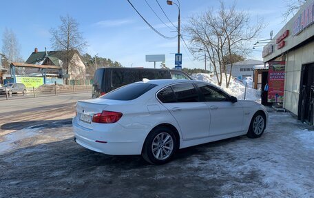 BMW 5 серия, 2011 год, 1 950 000 рублей, 2 фотография