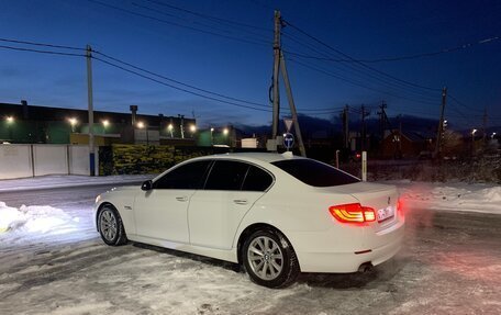 BMW 5 серия, 2011 год, 1 950 000 рублей, 7 фотография