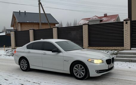 BMW 5 серия, 2011 год, 1 950 000 рублей, 15 фотография