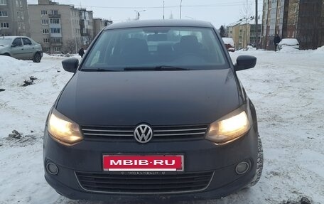 Volkswagen Polo VI (EU Market), 2011 год, 590 000 рублей, 3 фотография