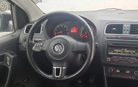 Volkswagen Polo VI (EU Market), 2011 год, 590 000 рублей, 16 фотография