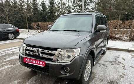 Mitsubishi Pajero IV, 2014 год, 2 850 000 рублей, 6 фотография