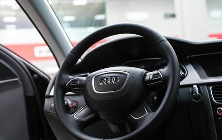 Audi A4, 2012 год, 1 345 000 рублей, 16 фотография