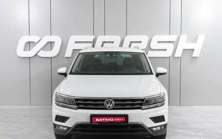 Volkswagen Tiguan II, 2018 год, 2 835 000 рублей, 3 фотография