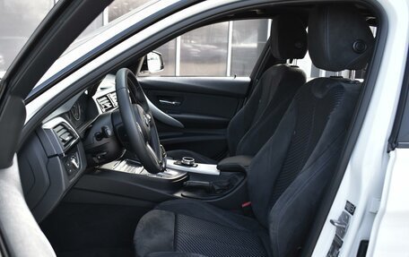 BMW 3 серия, 2014 год, 2 430 000 рублей, 10 фотография