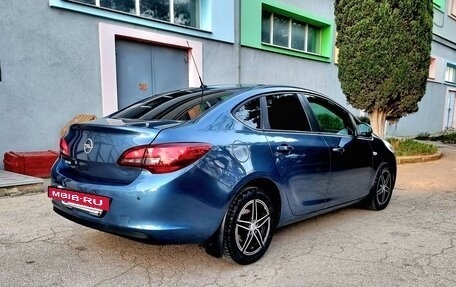 Opel Astra J, 2014 год, 1 075 000 рублей, 9 фотография