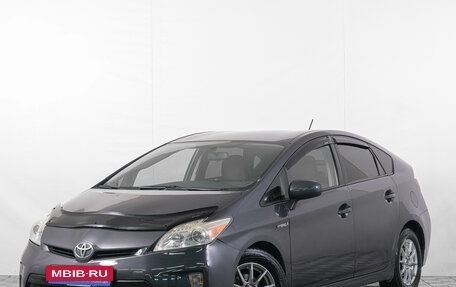 Toyota Prius, 2015 год, 1 299 000 рублей, 3 фотография