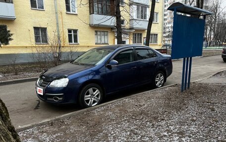 Volkswagen Jetta VI, 2010 год, 560 000 рублей, 3 фотография