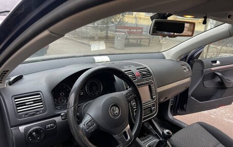 Volkswagen Jetta VI, 2010 год, 560 000 рублей, 9 фотография