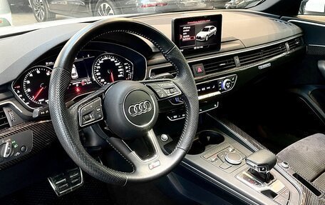 Audi A4, 2019 год, 3 890 000 рублей, 16 фотография