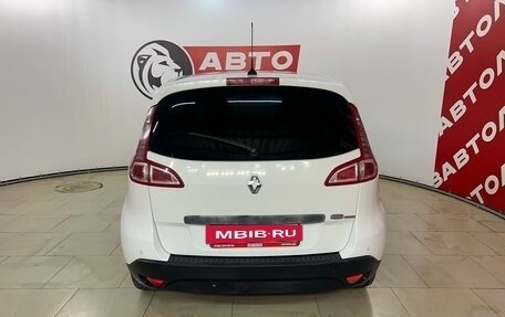 Renault Scenic III, 2011 год, 795 000 рублей, 6 фотография