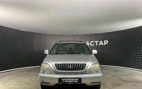 Lexus RX IV рестайлинг, 2000 год, 760 000 рублей, 2 фотография