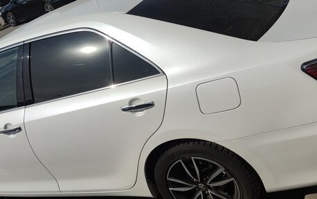 Toyota Camry, 2017 год, 2 300 000 рублей, 10 фотография