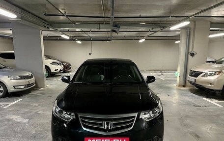 Honda Accord VIII рестайлинг, 2012 год, 1 750 000 рублей, 3 фотография