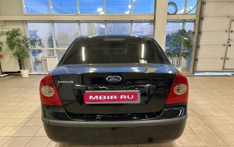 Ford Focus II рестайлинг, 2005 год, 550 000 рублей, 4 фотография