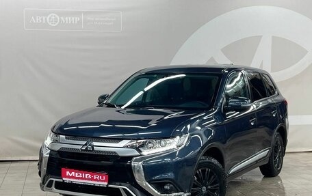 Mitsubishi Outlander III рестайлинг 3, 2020 год, 2 499 000 рублей, 1 фотография