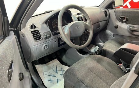 Hyundai Accent II, 2011 год, 639 000 рублей, 11 фотография