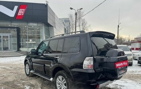 Mitsubishi Pajero IV, 2017 год, 3 375 000 рублей, 6 фотография