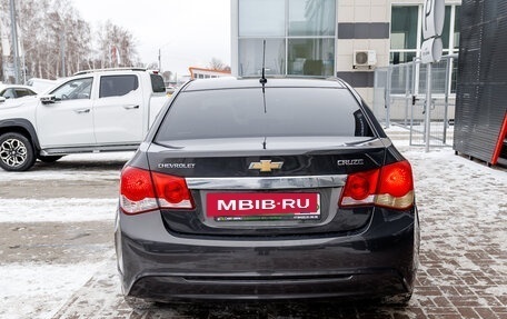 Chevrolet Cruze II, 2014 год, 784 000 рублей, 4 фотография