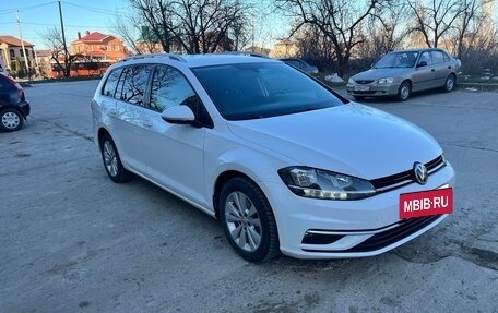 Volkswagen Golf VII, 2019 год, 1 850 000 рублей, 2 фотография