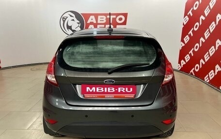 Ford Fiesta, 2016 год, 945 000 рублей, 6 фотография