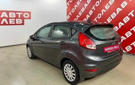 Ford Fiesta, 2016 год, 945 000 рублей, 5 фотография