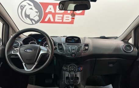 Ford Fiesta, 2016 год, 945 000 рублей, 12 фотография