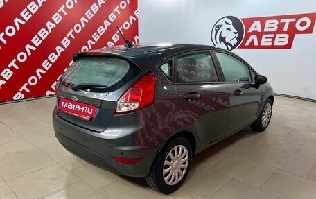 Ford Fiesta, 2016 год, 945 000 рублей, 4 фотография