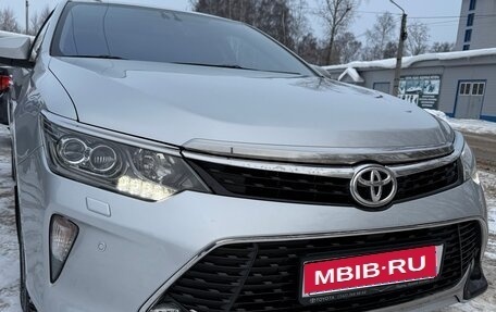 Toyota Camry, 2017 год, 2 350 000 рублей, 1 фотография