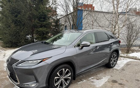 Lexus RX IV рестайлинг, 2020 год, 6 000 000 рублей, 2 фотография