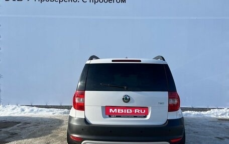 Skoda Yeti I рестайлинг, 2012 год, 889 000 рублей, 5 фотография