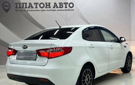 KIA Rio III рестайлинг, 2014 год, 860 000 рублей, 5 фотография