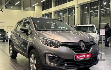 Renault Kaptur I рестайлинг, 2017 год, 785 000 рублей, 3 фотография