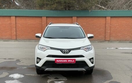 Toyota RAV4, 2017 год, 2 799 900 рублей, 2 фотография