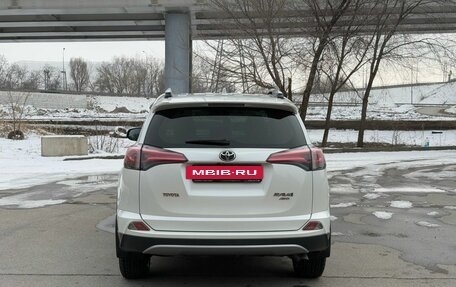 Toyota RAV4, 2017 год, 2 799 900 рублей, 6 фотография