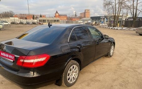 Mercedes-Benz E-Класс, 2011 год, 1 650 000 рублей, 3 фотография