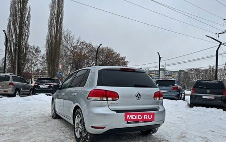 Volkswagen Golf VI, 2011 год, 980 000 рублей, 4 фотография