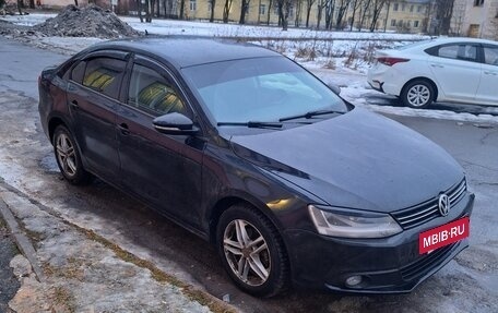 Volkswagen Jetta VI, 2011 год, 680 000 рублей, 5 фотография