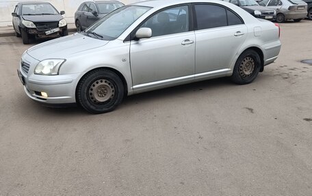 Toyota Avensis III рестайлинг, 2004 год, 730 000 рублей, 6 фотография