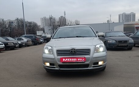 Toyota Avensis III рестайлинг, 2004 год, 730 000 рублей, 5 фотография