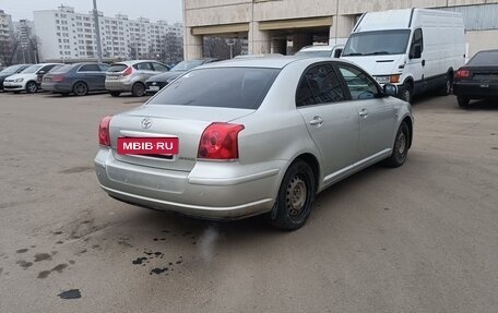 Toyota Avensis III рестайлинг, 2004 год, 730 000 рублей, 4 фотография