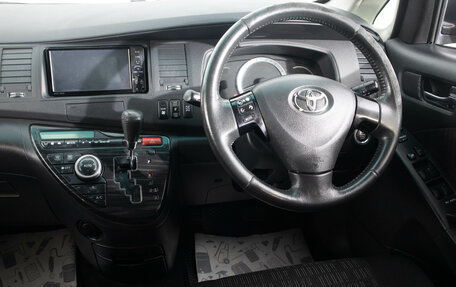 Toyota ISis I, 2011 год, 1 339 000 рублей, 17 фотография