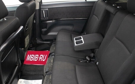 Toyota ISis I, 2011 год, 1 339 000 рублей, 24 фотография