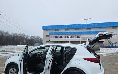 KIA Sportage IV рестайлинг, 2018 год, 2 150 000 рублей, 2 фотография