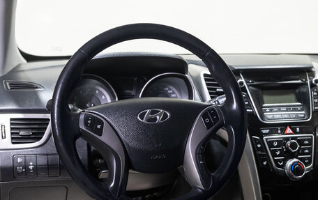 Hyundai i30 II рестайлинг, 2012 год, 999 000 рублей, 10 фотография