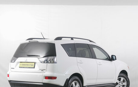 Mitsubishi Outlander III рестайлинг 3, 2011 год, 1 399 000 рублей, 5 фотография