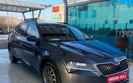 Skoda Superb III рестайлинг, 2018 год, 1 980 000 рублей, 2 фотография